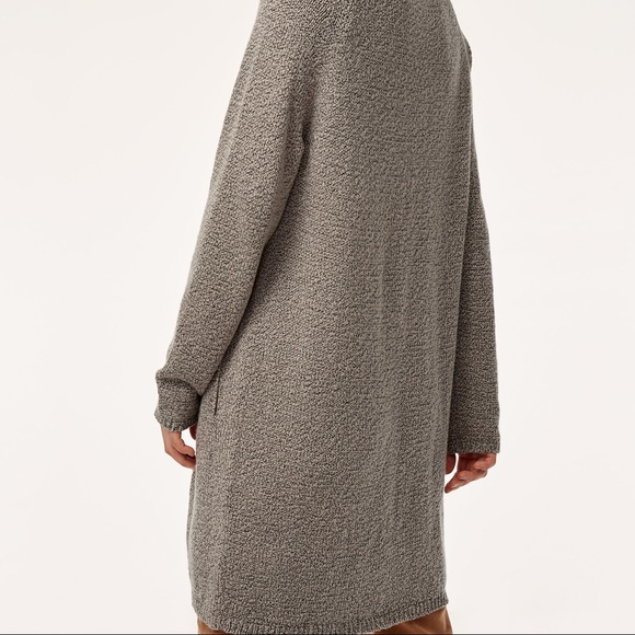 Aritzia - Community Vetus Sweater - Picture 4 of 4